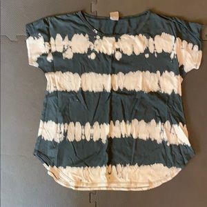 Tied dye shirt